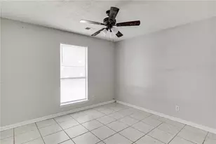 900 Pawnee Pl, Lilburn, GA 30047 - Photo 23