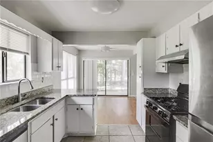 900 Pawnee Pl, Lilburn, GA 30047 - Photo 17