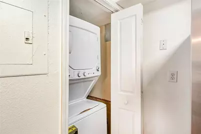 6940 Roswell Road #16B, Atlanta, GA 30328 - Photo 13