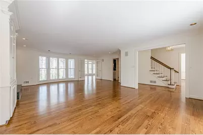 5274 Wyntercreek Way, Dunwoody, GA 30338 - Photo 15