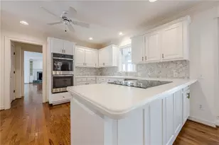 5274 Wyntercreek Way, Dunwoody, GA 30338 - Photo 29