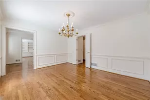 5274 Wyntercreek Way, Dunwoody, GA 30338 - Photo 11