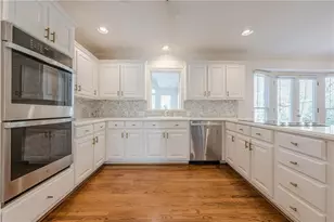 5274 Wyntercreek Way, Dunwoody, GA 30338 - Photo 25