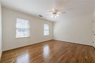 5274 Wyntercreek Way, Dunwoody, GA 30338 - Photo 47