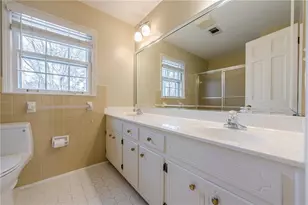 5274 Wyntercreek Way, Dunwoody, GA 30338 - Photo 47