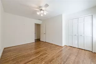 5274 Wyntercreek Way, Dunwoody, GA 30338 - Photo 43
