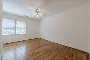 5274 Wyntercreek Way, Dunwoody, GA 30338 - Photo 39