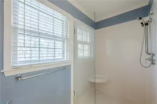 5274 Wyntercreek Way, Dunwoody, GA 30338 - Photo 37