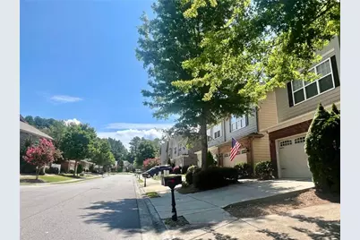 3232 Brockenhurst Drive, Buford, GA 30519 - Photo 7