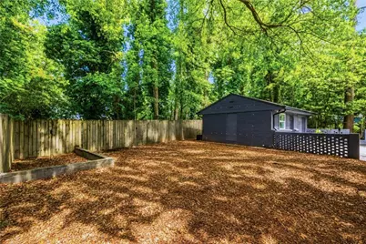 1988 Brewer Boulevard SW, Atlanta, GA 30310 - Photo 43