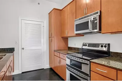 3445 Stratford Road NE #1508, Atlanta, GA 30326 - Photo 11