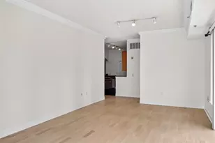 3445 Stratford Rd NE, Atlanta, GA 30326 - Photo 15