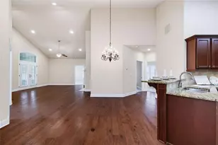 6129 Brookhaven Cir, Johns Creek, GA 30097 - Photo 9