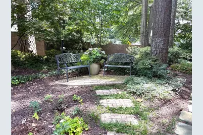 2734 Peachtree Road NW #A201, Atlanta, GA 30305 - Photo 21