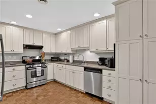2734 Peachtree Rd NW, Atlanta, GA 30305 - Photo 7