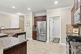 11143 Blackbird Ln, Alpharetta, GA 30022 - Photo 7