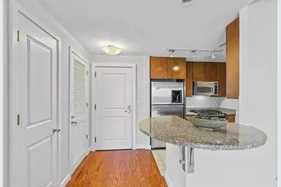 3338 Peachtree Road NE #1104, Atlanta, GA 30326 - Photo 9