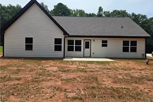 656 Highland Ave, Hartwell, GA 30643 - Photo 3