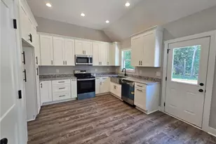 656 Highland Ave, Hartwell, GA 30643 - Photo 11