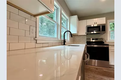 522 Spring Street, Carrollton, GA 30117 - Photo 9