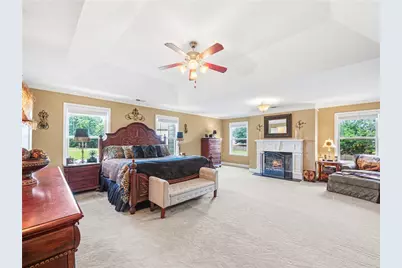 5727 Pleasant Woods Drive, Flowery Branch, GA 30542 - Photo 9