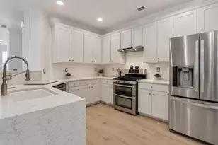 3749 Chattahoochee Summit Dr, Atlanta, GA 30339 - Photo 11