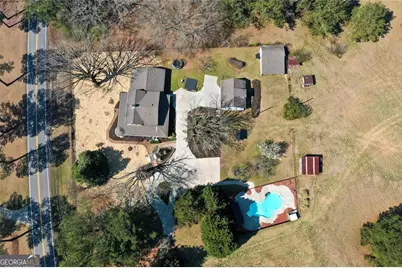 813 Sandy Creek Road, Fayetteville, GA 30214 - Photo 3