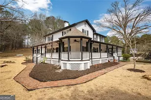 813 Sandy Creek Rd, Fayetteville, GA 30214 - Photo 1