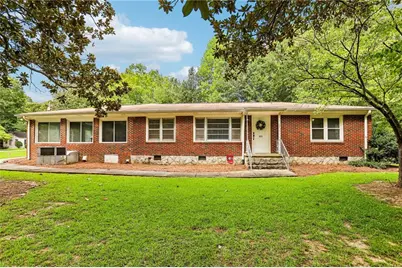 305 Oak Avenue, Carrollton, GA 30117 - Photo 1