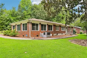 305 Oak Ave, Carrollton, GA 30117 - Photo 3