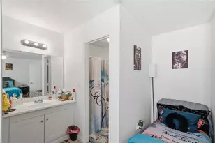 5842 N Castlegate Dr, Atlanta, GA 30349 - Photo 9