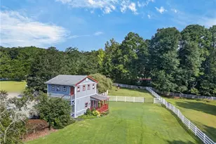 1111 Bakers Bridge Rd, Douglasville, GA 30134 - Photo 49