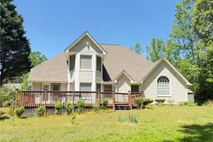 561 Sweetfern Ln, Sugar Hill, GA 30518 - Photo 19
