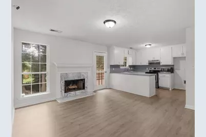 3055 Deerfield Way, Rex, GA 30273 - Photo 7