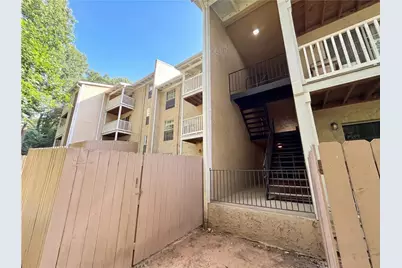 3175 Seven Pines Court #204, Atlanta, GA 30339 - Photo 19