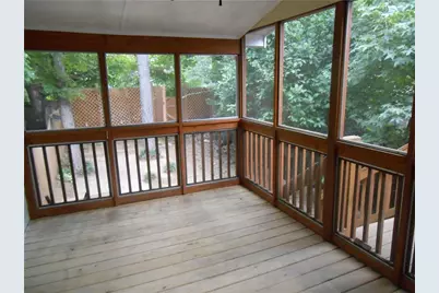 1135 Country Club Place NW, Kennesaw, GA 30144 - Photo 5