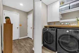 594 Farmbrook Trail NE, Kennesaw, GA 30144 - Photo 21