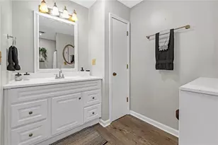 594 Farmbrook Trail NE, Kennesaw, GA 30144 - Photo 25