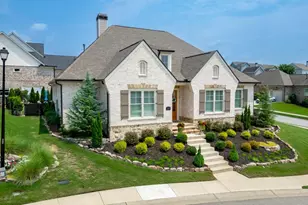 2346 Rock Maple Dr, Braselton, GA 30517 - Photo 3