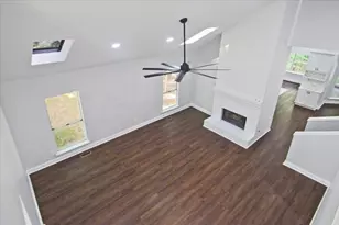 1089 Crooked Creek Rd, Lithonia, GA 30058 - Photo 13