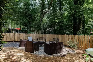 220 Eaglewood Ct, Athens, GA 30606 - Photo 3