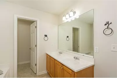 5302 Morgan Manor Drive, Lula, GA 30554 - Photo 13