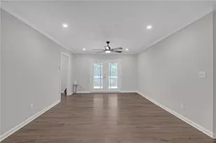3352 Idle Creek Way, Decatur, GA 30032 - Photo 5