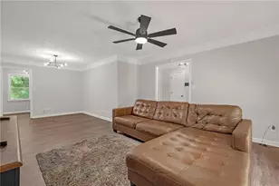 3352 Idle Creek Way, Decatur, GA 30032 - Photo 9
