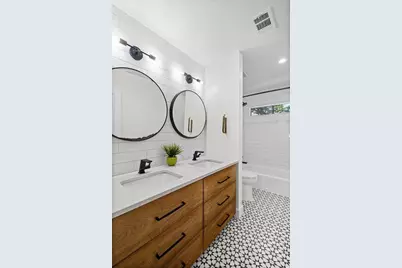 140 N Bluff, Alpharetta, GA 30004 - Photo 25