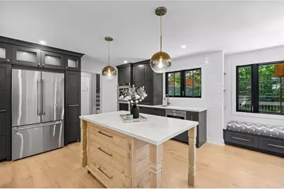 140 N Bluff, Alpharetta, GA 30004 - Photo 7