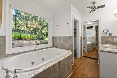 7810 Landowne Drive, Sandy Springs, GA 30350 - Photo 25
