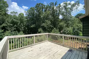 3335 Hillside Dr, Snellville, GA 30078 - Photo 17