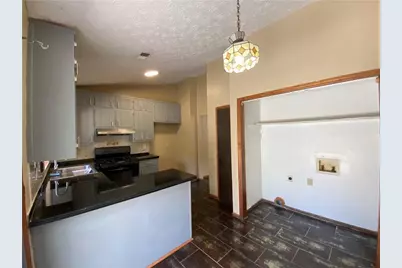 3335 Hillside Drive, Snellville, GA 30078 - Photo 7
