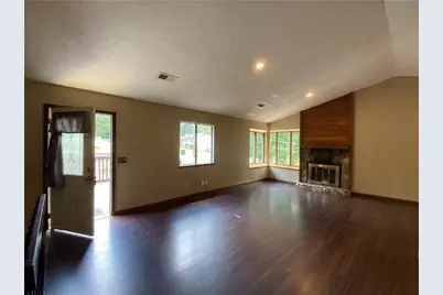 3335 Hillside Drive, Snellville, GA 30078 - Photo 3